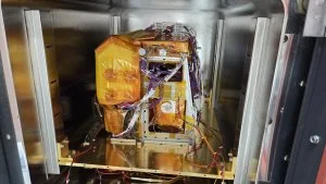 Etuvage sous vide de l'instrument DraMS-GC sur DRAGONFLY