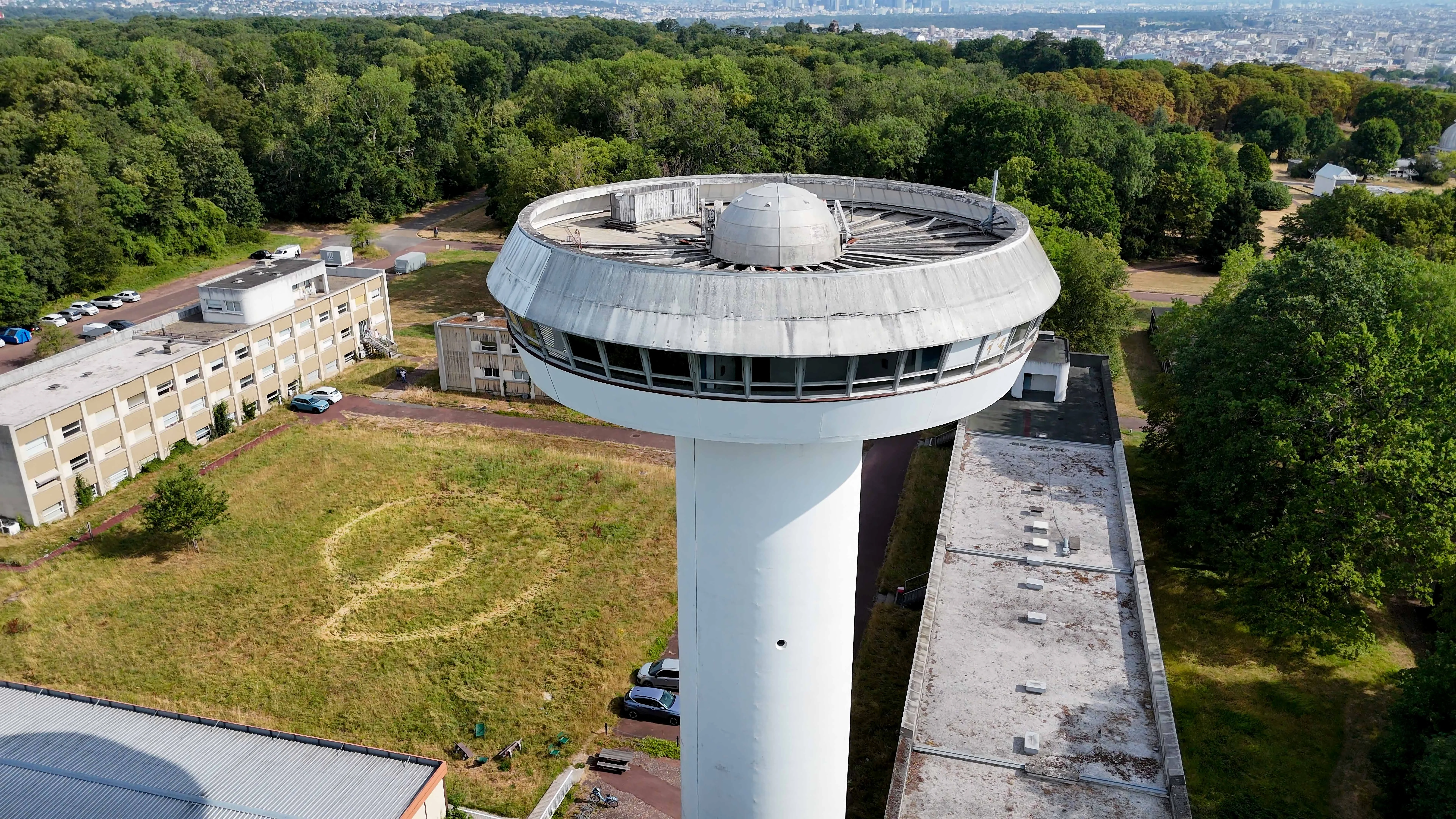 The Paris Observatory logo seen from the air